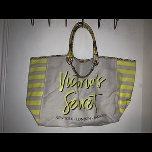 Victoria’s Secret tote